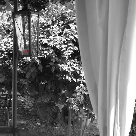 Fueloep Apartmanhaz Balatonszepezd