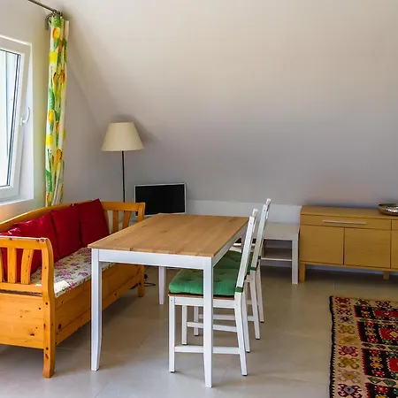 Lejlighed Fueloep Apartmanhaz