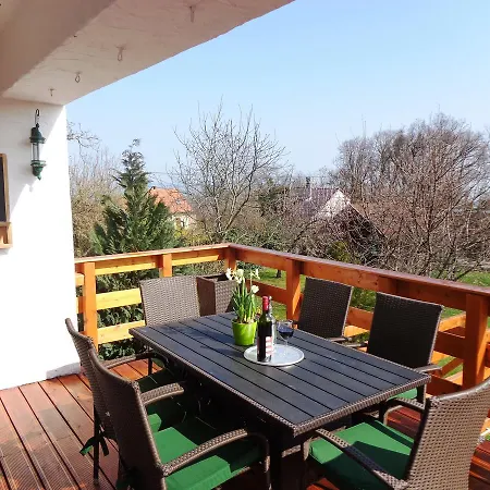 Apartament Fueloep Apartmanhaz