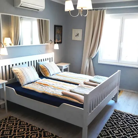 Fulop Apartmanhaz