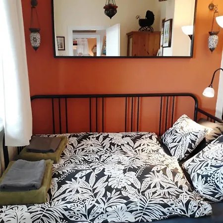 Fueloep Apartmanhaz Balatonszepezd