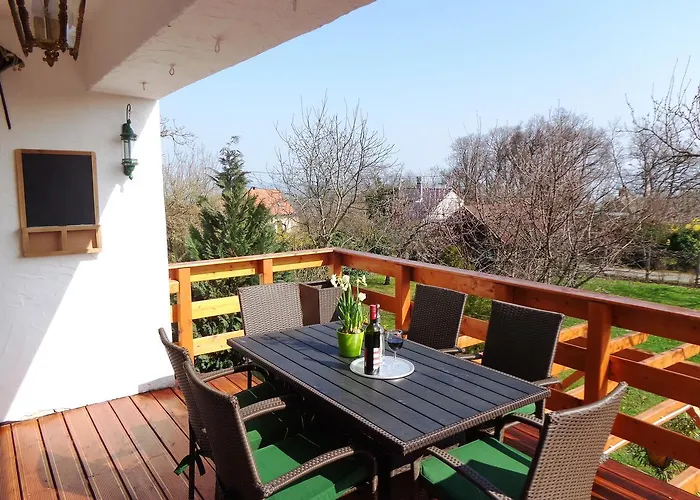 Lejlighed Fueloep Apartmanhaz