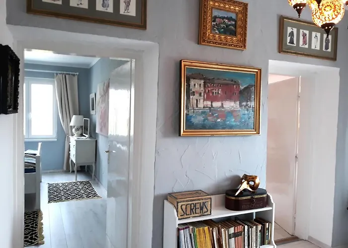 Fueloep Apartmanhaz דירה